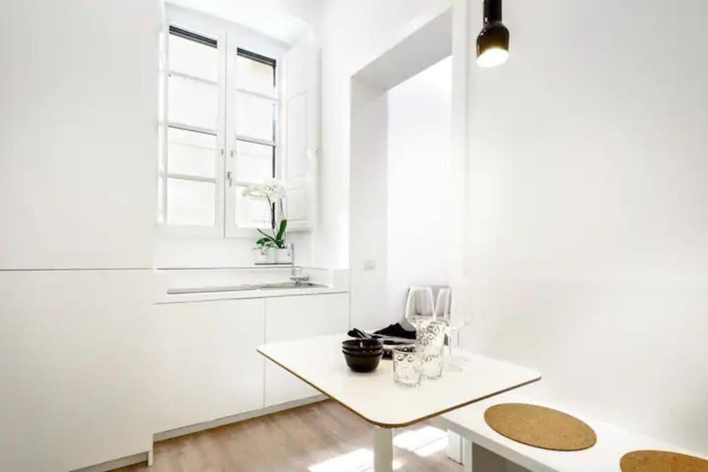 Apartment Vsg25 Nel Centro Di Cagliari Zewnętrze zdjęcie