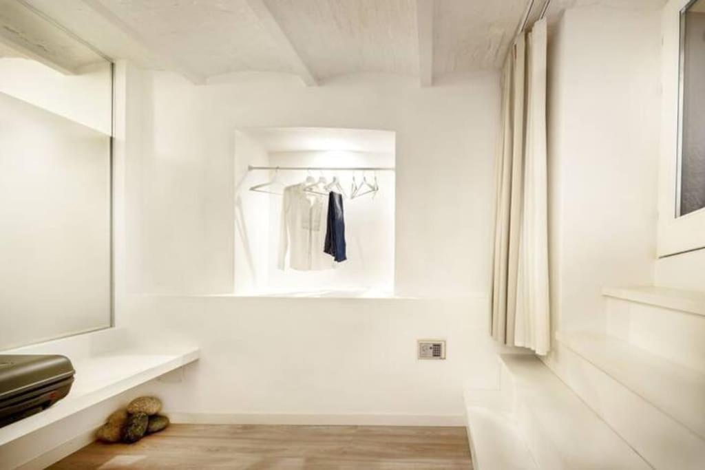 Apartment Vsg25 Nel Centro Di Cagliari Zewnętrze zdjęcie