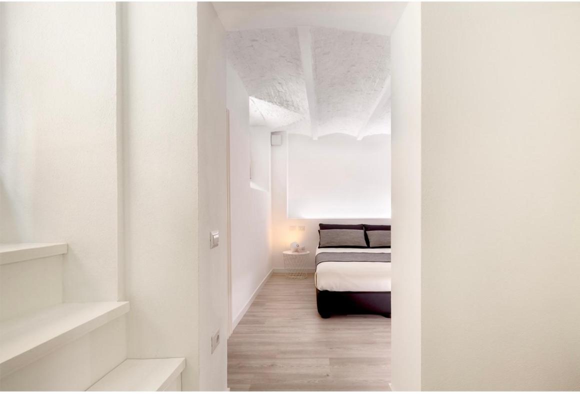 Apartment Vsg25 Nel Centro Di Cagliari Zewnętrze zdjęcie